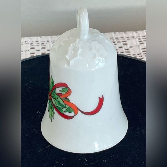 Vintage ceramic Holly & berries Christmas bell | JAPAN | vintage bell Christmas - Picture 8 of 10